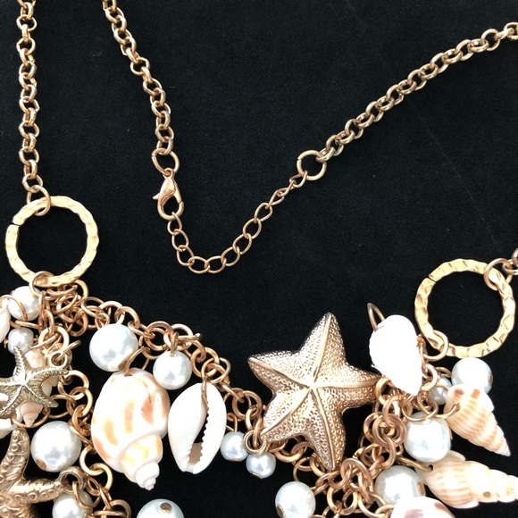 Double Strand Starfish Seashell Pearl Necklace - Picture 4 of 4